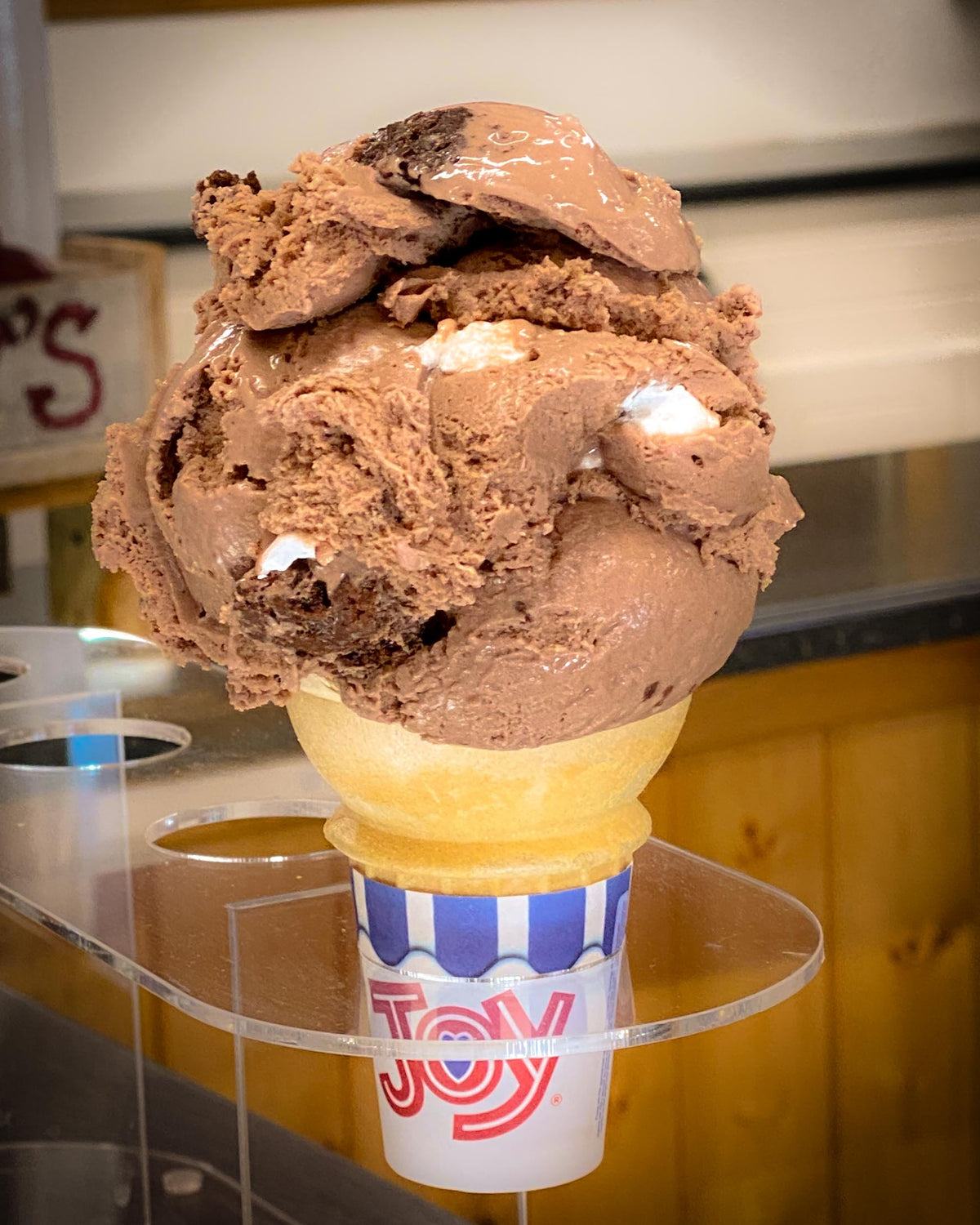 Ice Cream Flavor List – Rowley's Red Barn